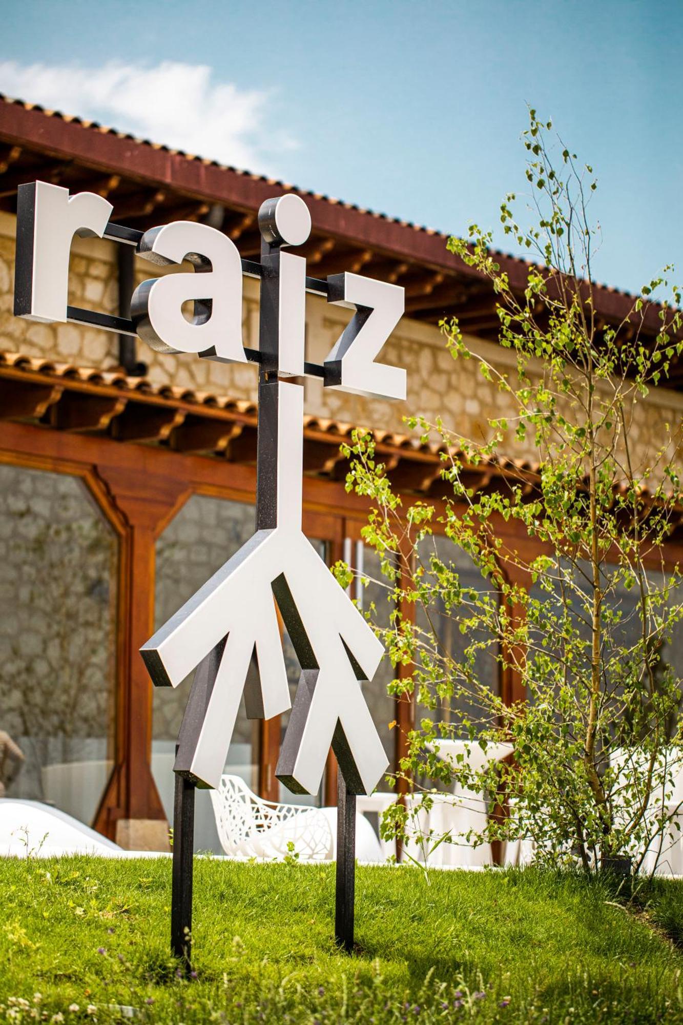 Hotel Raiz Roa Екстер'єр фото